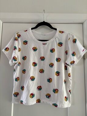 Messy‎ Bun, Just Chillin' Rubik’s Cube White Cropped Tee Shirt